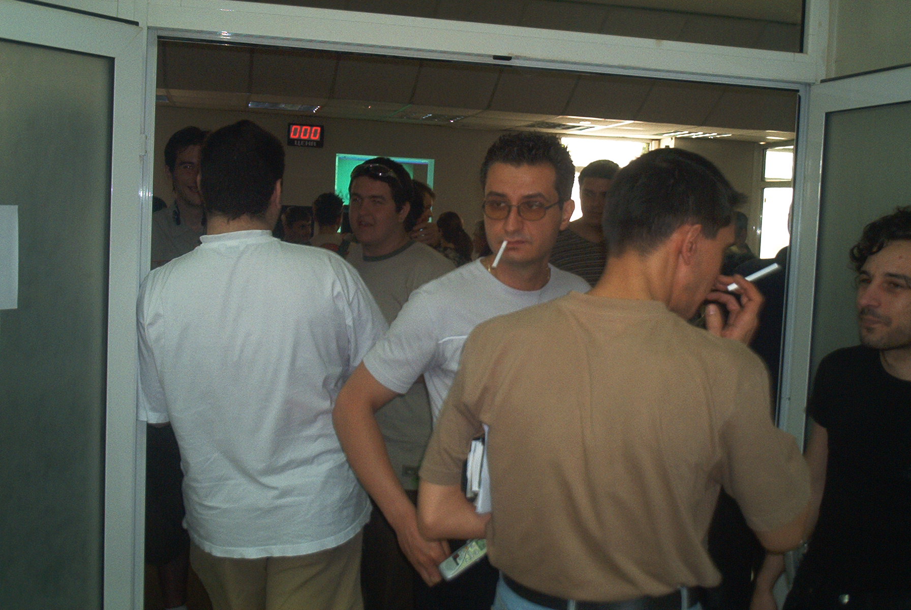 /var/www/download//fest/linux-demo-fest//.thumbs/IM000101.jpg