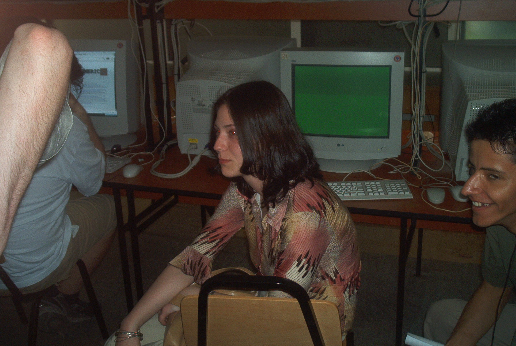 /var/www/download//fest/linux-demo-fest//.thumbs/IM000108.jpg