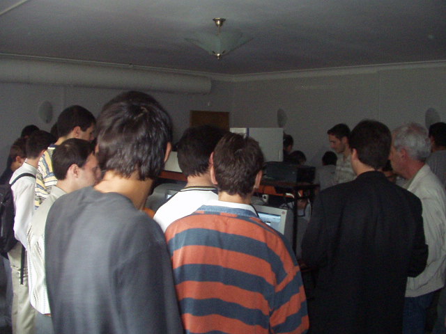 /var/www/download//fest/linux-fest/snimki_ot_christina//.thumbs/P9080288.JPG