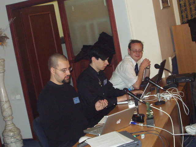 /var/www/download//fest/openfest-2003/christina//.thumbs/p1010020.jpg