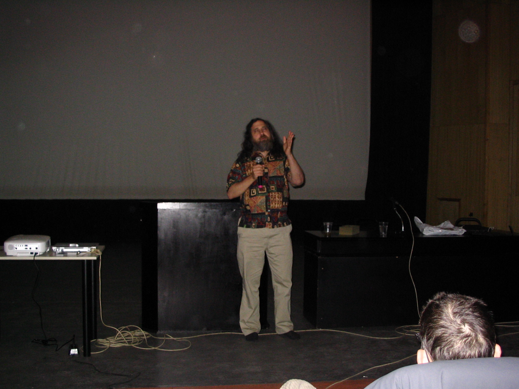 /var/www/download//fest/webtech2005/stallman//.thumbs/IMG_1512.JPG